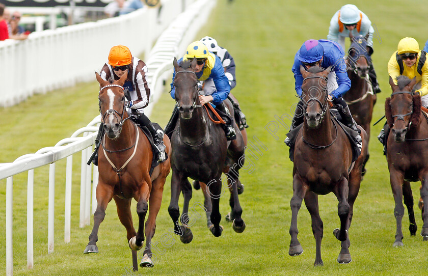 Hyanna-0005 
 HYANNA (left, Georgia Dobie) beats MIGRATION (right) in The Betway Heed Your Hunch Handicap
Sandown 31 Aug 2019 - Pic Steven Cargill / Racingfotos.com