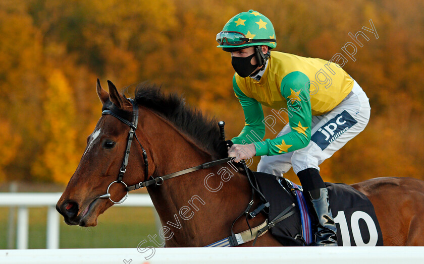 Hell-Of-A-Year-0001 
 HELL OF A YEAR (Lewis Edmunds)
Chelmsford 22 Oct 2020 - Pic Steven Cargill / Racingfotos.com