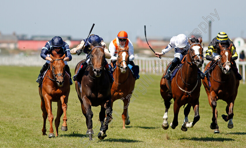 Manettino-0004 
 MANETTINO (2nd left, David Egan) beatd TOP EXHIBIT (2nd right) in The British Stallion Studs EBF Maiden Stakes
Yarmouth 9 Jun 2021 - Pic Steven Cargill / Racingfotos.com