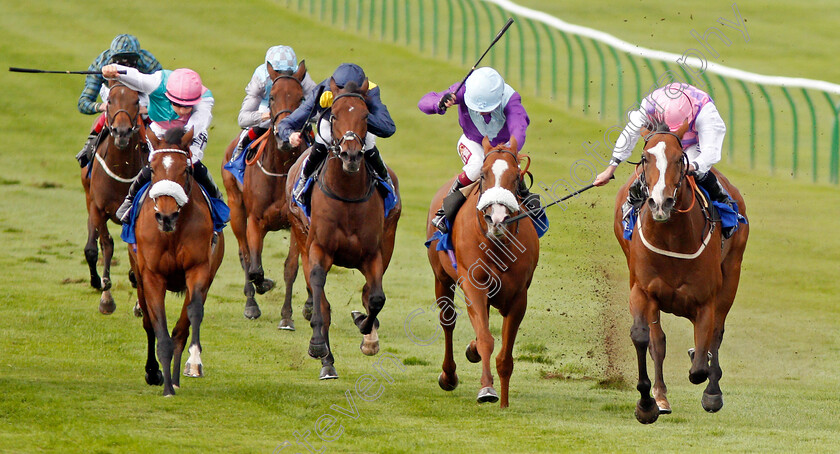 Agincourt-0003 
 AGINCOURT (right, Ryan Moore) wins The Tasleet British EBF Rosemary Stakes
Newmarket 27 Sep 2019 - Pic Steven Cargill / Racingfotos.com