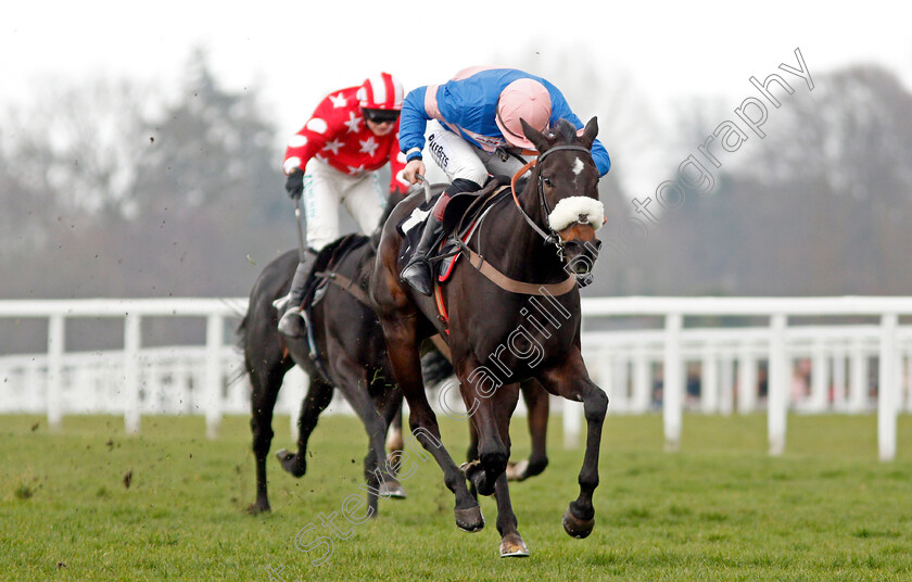 Malaya-0002 
 MALAYA (Sam Twiston-Davies) wins The Sport Relief/GBR Billion Steps Challenge Juvenile Handicap Hurdle 25 Mar 2018 - Pic Steven Cargill / Racingfotos.com