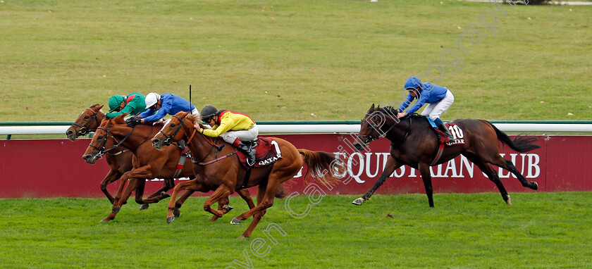 Torquator-Tasso-0006 
 TORQUATOR TASSO (Rene Piechulek) beats HURRICANE LANE (centre) and TARNAWA (farside) in The Qatar Prix De L'Arc de Triomphe
Longchamp 3 Oct 2021 - Pic Steven Cargill / Racingfotos.com