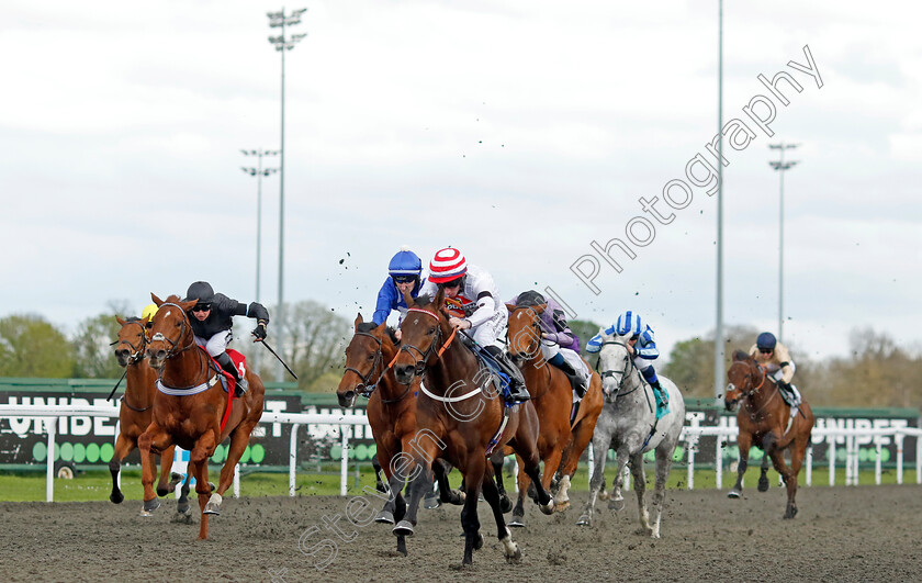 Brioni-0004 
 BRIONI (Rossa Ryan) wins The Unibet More Boosts In More Races Maiden Stakes Div1
Kempton 3 Apr 2024 - Pic Steven Cargill / Racingfotos.com