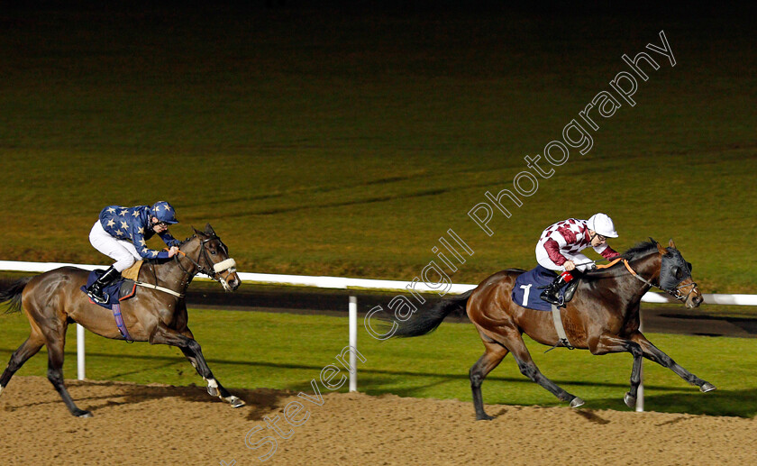 Summeronsevenhills-0005 
 SUMMERONSEVENHILLS (Shane Kelly) wins The Ladbrokes Nursery
Wolverhampton 19 Dec 2019 - Pic Steven Cargill / Racingfotos.com