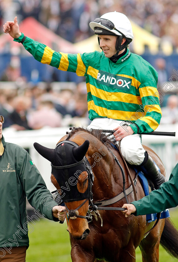 Mystical-Power-0008 
 MYSTICAL POWER (Mark Walsh) winner of the Trustatrader Top Novices Hurdle
Aintree 12 Apr 2024 - Pic Steven Cargill / Racingfotos.com