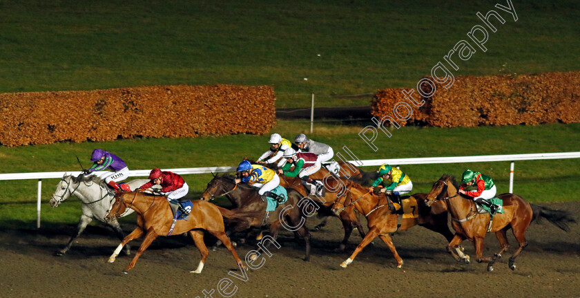 Mclean-House-0002 
 MCLEAN HOUSE (red, William Carver) beats SOAR ABOVE (farside) in The Alexander Bienz Kindred Spirit Handicap
Kempton 13 Dec 2023 - Pic Steven Cargill / Racingfotos.com