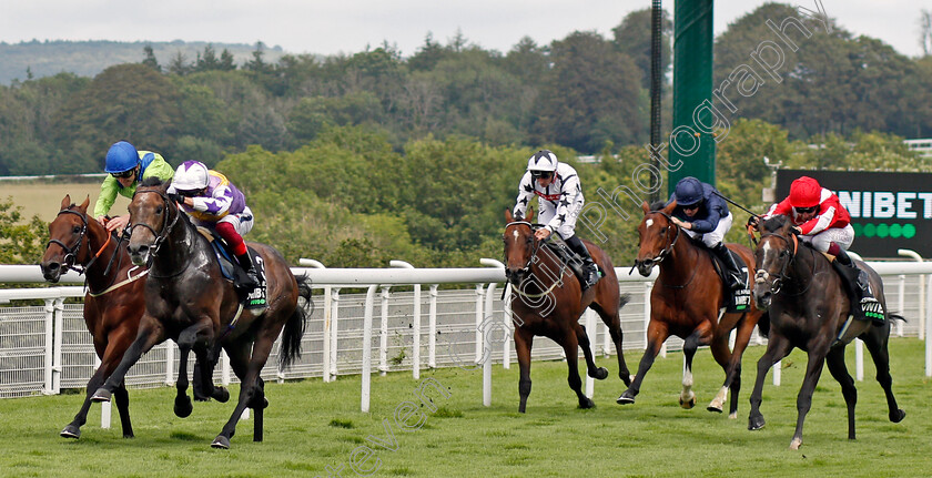 Angel-Bleu-0001 
 ANGEL BLEU (Frankie Dettori) beats BERKSHIRE SHADOW (right) and AUSTRIAN THEORY (left) in The Unibet Vintage Stakes
Goodwood 27 Jul 2021 - Pic Steven Cargill / Racingfotos.com