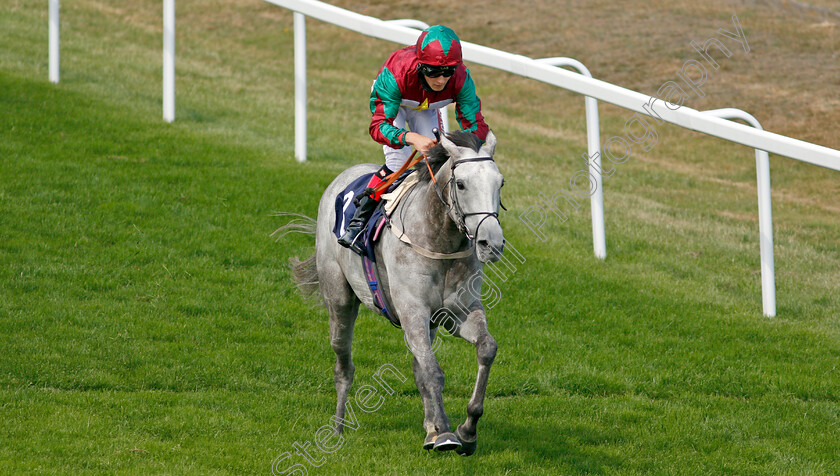 Winter-Snowdrop-0003 
 WINTER SNOWDROP (Tyler Heard) wins The Sky Sports Racing Sky 415 Handicap Div2
Yarmouth 3 Aug 2020 - Pic Steven Cargill / Racingfotos.com