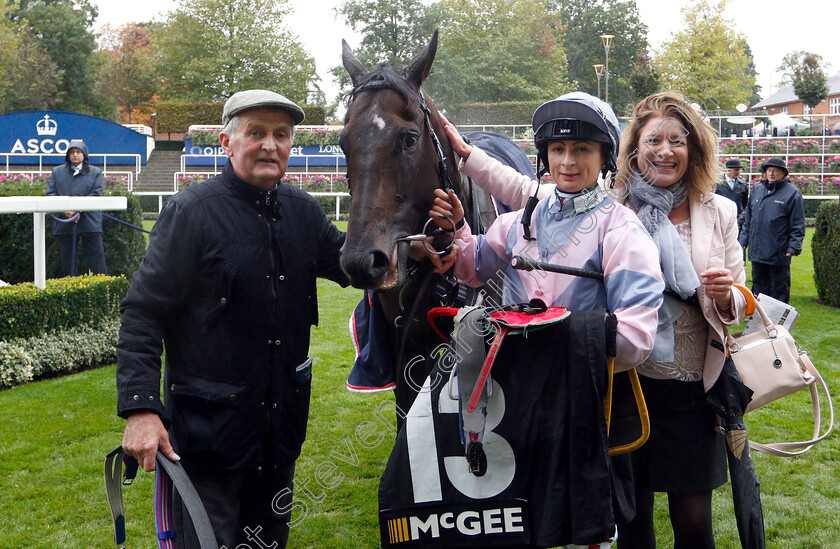 Erissimus-Maximus-0007 
 ERISSIMUS MAXIMUS (Nicola Currie) with trainer Chris Dwyer after The Mcgee Group Handicap
Ascot 6 Oct 2018 - Pic Steven Cargill / Racingfotos.com