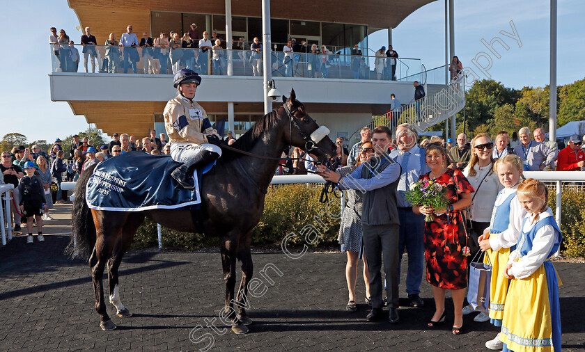 Washington-Heights-0010 
 WASHINGTON HEIGHTS (Hollie Doyle) winner of The Bro Park Sprint Championship
Bro Park, Sweden 17 Sep 2023 - Pic Steven Cargill / Racingfotos.com