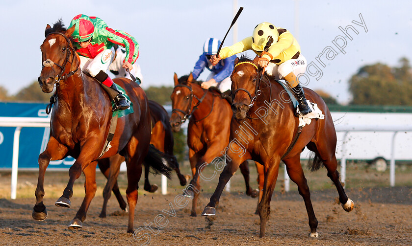 Angel s-Glory-0003 
 ANGEL'S GLORY (right, Andrea Atzeni) beats CARRICKLANE (left) in The Breeders Backing Racing EBF Fillies Novice Stakes Div2
Kempton 15 Aug 2018 - Pic Steven Cargill / Racingfotos.com