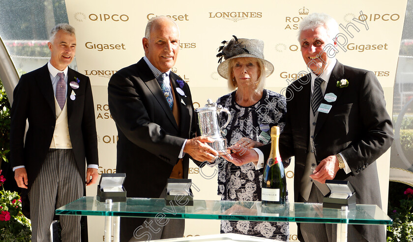 Dash-Of-Spice-0010 
 Presentation by Sir Mark Prescott to Jeff Smith for The Duke Of Edinburgh Stakes won by DASH OF SPICE
Royal Ascot 22 Jun 2018 - Pic Steven Cargill / Racingfotos.com