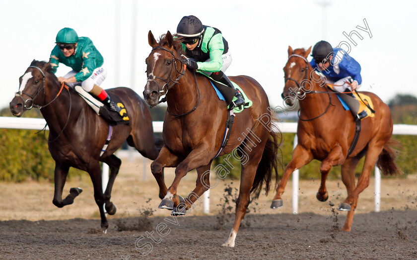 Progressive-Dawn-0003 
 PROGRESSIVE DAWN (Nicola Currie) wins The 32Red On The App Store Novice Stakes Div2
Kempton 8 Aug 2018 - Pic Steven Cargill / Racingfotos.com