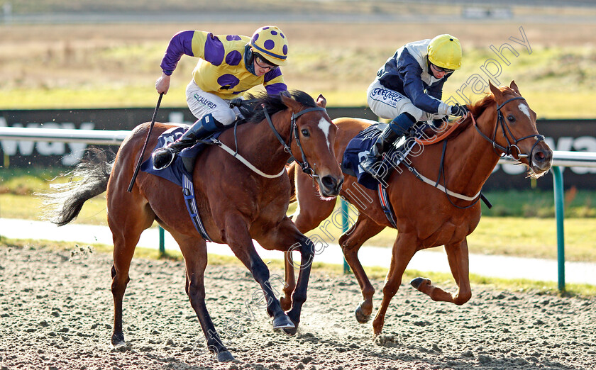 Banoffee-0004 
 BANOFFEE (left, Darragh Keenan) beats COLORANDO (right) in The Play Ladbrokes 5-A-Side On Football Claiming Stakes
Lingfield 29 Jan 2021 - Pic Steven Cargill / Racingfotos.com