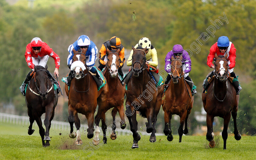 Beat-The-Bank-0005 
 BEAT THE BANK (2nd right, Silvestre De Sousa) beats SHARJA BRIDGE (3rd right) in The bet365 Mile
Sandown 26 Apr 2019 - Pic Steven Cargill / Racingfotos.com