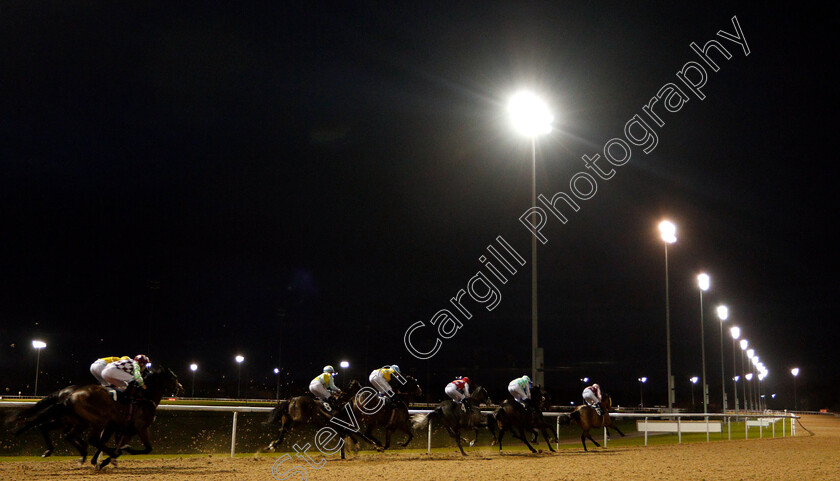 Wolverhampton-0002 
 Racing into the back straight 
Wolverhampton 10 Dec 2018 - Pic Steven Cargill / Racingfotos.com