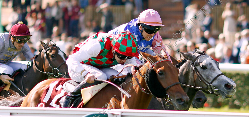 Are ej-0001 
 ARE'EJ (left, A Pouchin) beats MANTAHARE (right) in The Qatar Arabian Trophy des Juments
Longchamp 5 Oct 2024 - Pic Steven Cargill / Racingfotos.com