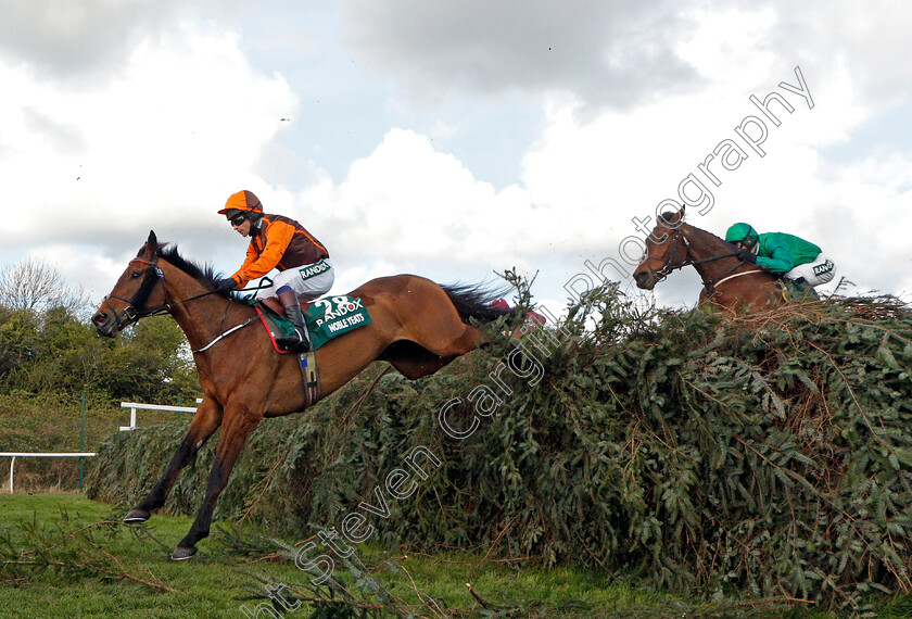 Noble-Yeats-0003 
 NOBLE YEATS (Sam Waley-Cohen) over the 11th fence on his way to winning The Randox Grand National
Aintree 9 Apr 2022 - Pic Steven Cargill / Racingfotos.com