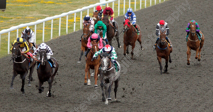 Galileo-Silver-0002 
 GALILEO SILVER (centre, Jim Crowley) beats ZZORO (2nd left) and GET BACK GET BACK (left) in The 32Red Handicap
Kempton 10 Jul 2019 - Pic Steven Cargill / Racingfotos.com