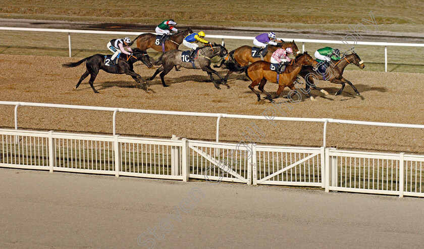 Baby-Steps-0003 
 BABY STEPS (Rossa Ryan) beats TINTORETTO (pink) in The Bombardier British Hopped Amber Beer Handicap
Wolverhampton 7 Jan 2021 - Pic Steven Cargill / Racingfotos.com