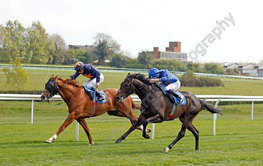 Deciduous-0004 
 DECIDUOUS (right, Harry Davies) beats LAST AMMO (left) in The Carling Handicap
Leicester 23 Apr 2022 - Pic Steven Cargill / Racingfotos.com