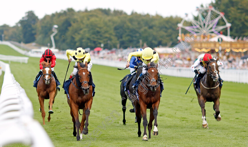 Jadoomi-0007 
 JADOOMI (centre, William Buick) beats FINEST SOUND (left) in The William Hill Celebration Mile
Goodwood 27 Aug 2022 - Pic Steven Cargill / Racingfotos.com