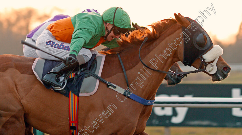 Star-Ascending-0004 
 STAR ASCENDING (Joe Fanning) wins The Betway Casino Handicap Lingfield 23 Feb 2018 - Pic Steven Cargill / Racingfotos.com