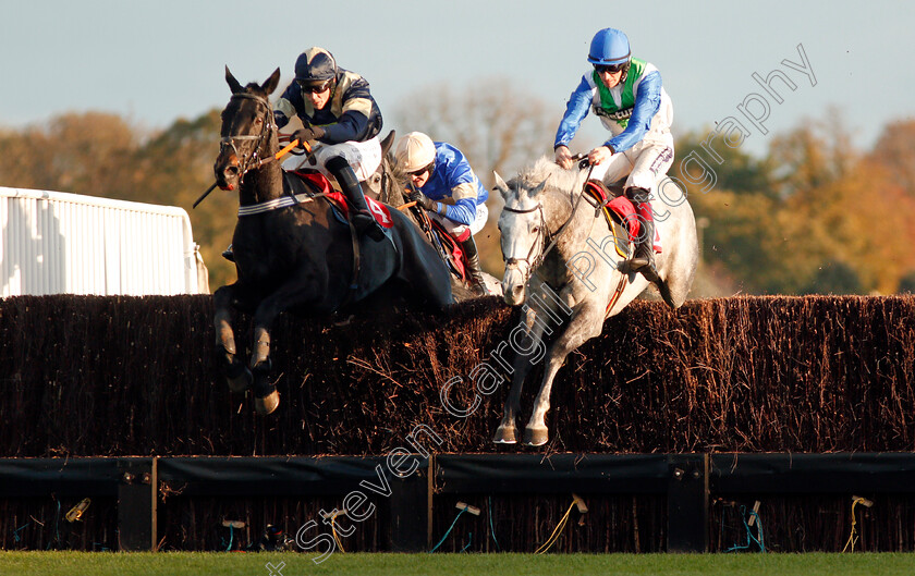 Better-Days-0002 
 BETTER DAYS (right, Sam Twiston-Davies) beats HEROES OR GHOSTS (left) in The Matchbook Casino Handicap Chase Kempton 22 Oct 2017 - Pic Steven Cargill / Racingfotos.com