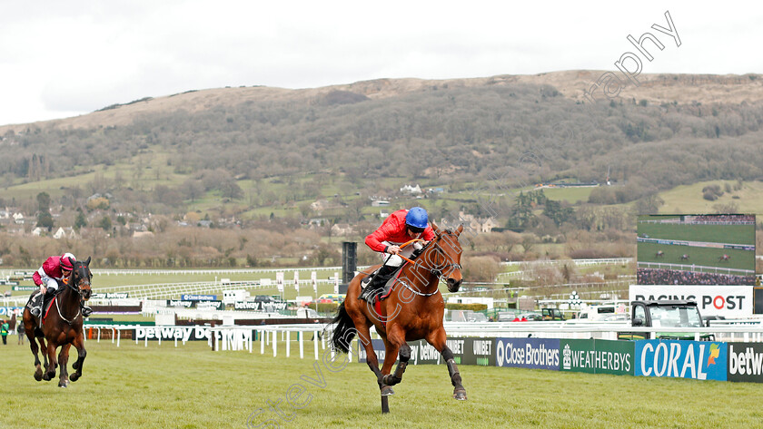 Envoi-Allen-0001 
 ENVOI ALLEN (Davy Russell) wins The Ballymore Novices Hurdle
Cheltenham 11 Mar 2020 - Pic Steven Cargill / Racingfotos.com