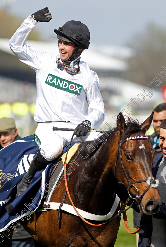 Constitution-Hill-0014 
 CONSTITUTION HILL (Nico de Boinville) winner of The William Hill Aintree Hurdle
Aintree 13 Apr 2023 - Pic Steven Cargill / Racingfotos.com