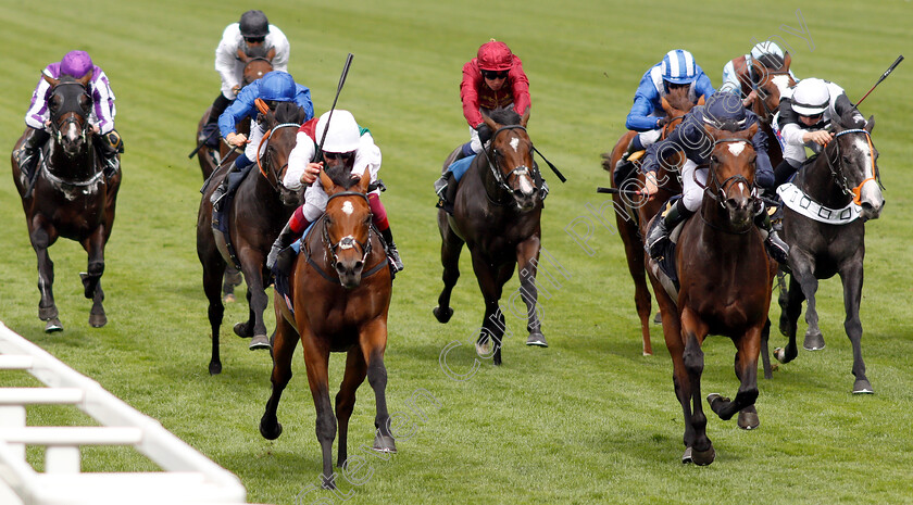 Without-Parole-0003 
 WITHOUT PAROLE (left, Frankie Dettori) beats GUSTAV KLIMT (right) in The St James's Palace Stakes
Royal Ascot 19 Jun 2018 - Pic Steven Cargill / Racingfotos.com