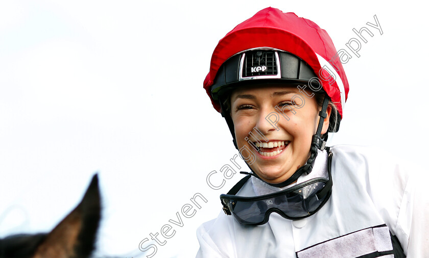 Sara-Del-Fabbro-0001 
 SARA DEL FABBRO after riding her first winner aboard LETMESTOPYOUTHERE in the Silk Series Lady Riders Handicap
Yarmouth 18 Jul 2018 - Pic Steven Cargill / Racingfotos.com