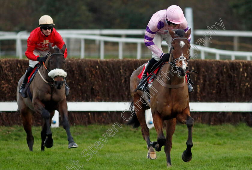 Stay-Away-Fay-0010 
 STAY AWAY FAY (Harry Cobden) wins The Betfair Esher Novices Chase
Sandown 8 Dec 2023 - pic Steven Cargill / Racingfotos.com