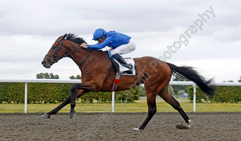 Arabian-Light-0002 
 ARABIAN LIGHT (William Buick) wins The Unibet Novice Stakes (Div1)
Kempton 7 Aug 2024 - Pic Steven Cargill / Racingfotos.com