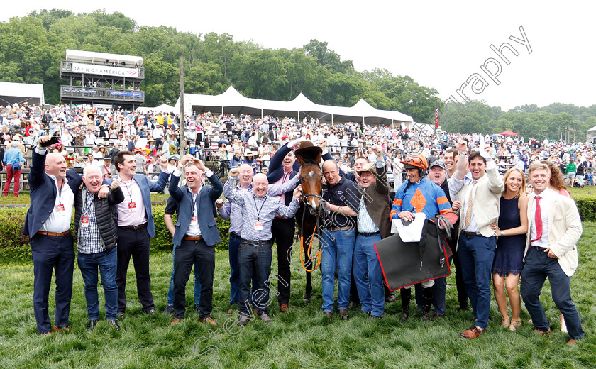 Markhan-0013 
 MARKHAN (Davy Russell) with Gordon Elliott and owners after The George Sloan & John Sloan Sr Maiden Hurdle
Percy Warner Park, Nashville Tennessee USA, 11 May 2019 - Pic Steven Cargill / Racingfotos.com