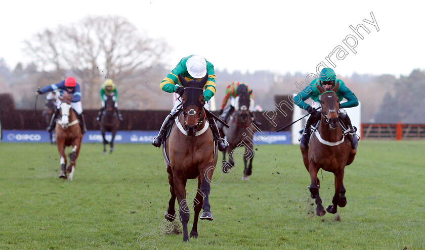 Hell s-Kitchen-0001 
 HELL'S KITCHEN (Barry Geraghty) wins The My Pension Expert Handicap Chase
Ascot 22 Dec 2018 - Pic Steven Cargill / Racingfotos.com