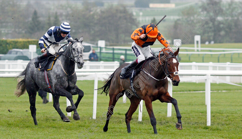 Put-The-Kettle-On-0003 
 PUT THE KETTLE ON (Aidan Coleman) beats AL DANCER (left) in The Racing Post #Responsiblegambling Arkle Trophy Trial Novices Chase
Cheltenham 17 Nov 2019 - Pic Steven Cargill / Racingfotos.com