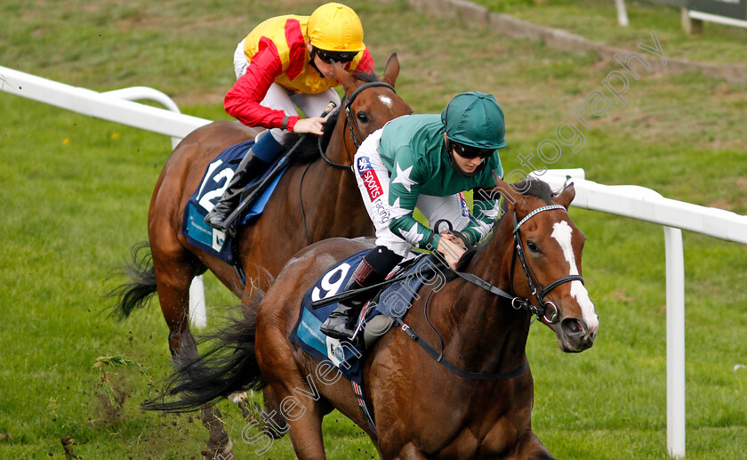 Majestic-Noor-0010 
 MAJESTIC NOOR (Hollie Doyle) wins The EBF Stallions John Musker Fillies Stakes
Yarmouth 16 Sep 2020 - Pic Steven Cargill / Racingfotos.com