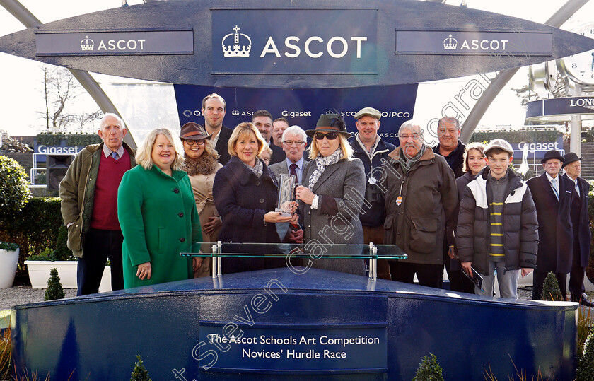 Point-Of-Principle-0007 
 Presentation for The Ascot Schools Art Competition Novices Hurdle Ascot 17 Feb 2018 - Pic Steven Cargill / Racingfotos.com