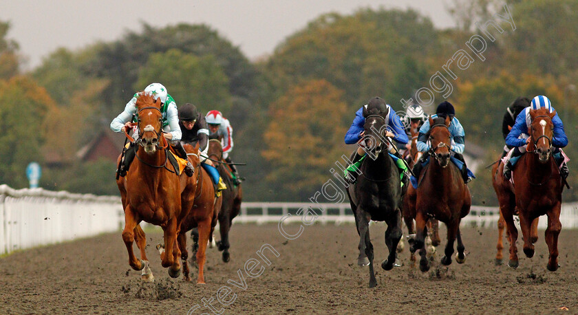 Glendevon-0006 
 GLENDEVON (left, Jamie Spencer) beats MOQARRAR (2nd right) and KAWASIR (right) in The 32Red British Stallion Studs EBF Novice Stakes Kempton 11 Oct 2017 - Pic Steven Cargill / Racingfotos.com