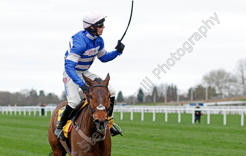 Pic-D Orhy-0003 
 PIC D'ORHY (Harry Cobden) wins The Betfair Ascot Chase
Ascot 17 Feb 2024 - Pic Steven Cargill / Racingfotos.com