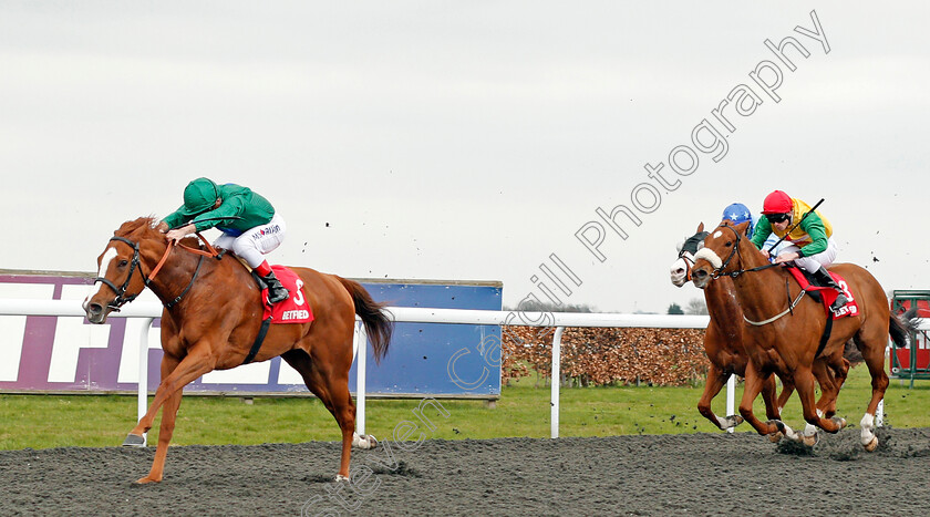 Raven s-Lady-0001 
 RAVEN'S LADY (Andrea Atzeni) wins The Betfred Supports Jack Berry House Handicap Kempton 7 Apr 2018 - Pic Steven Cargill / Racingfotos.com