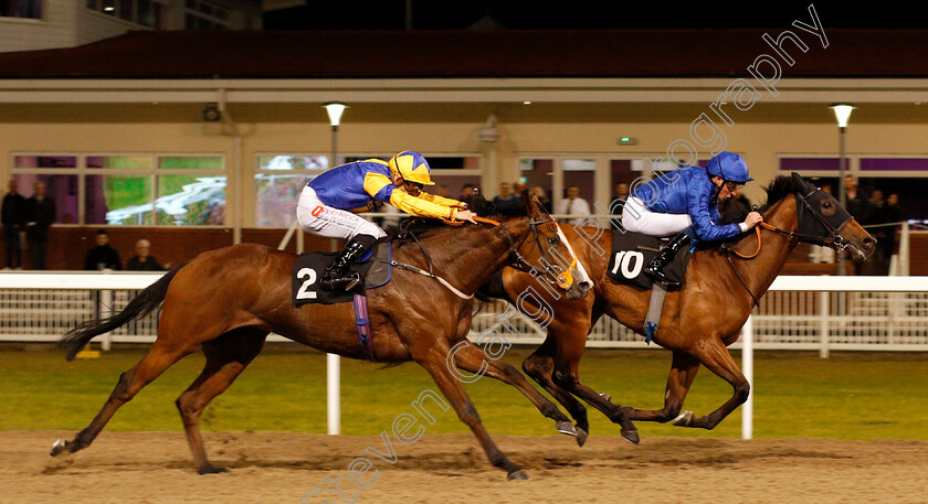 Flora-Sandes-0004 
 FLORA SANDES (William Buick) beats BUBBLE AND SQUEAK (left) in The totescoop6 Three Ways To Win Fillies Novice Stakes Chelmsford 16 Nov 2017 - Pic Steven Cargill / Racingfotos.com