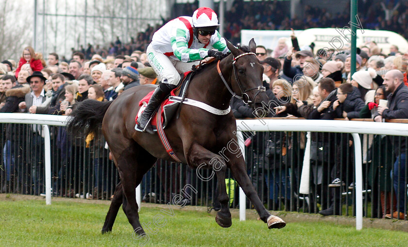 Mister-Fisher-0003 
 MISTER FISHER (Nico De Boinville) wins The 32Red Casino Novices Hurdle
Kempton 26 Dec 2018 - Pic Steven Cargill / Racingfotos.com