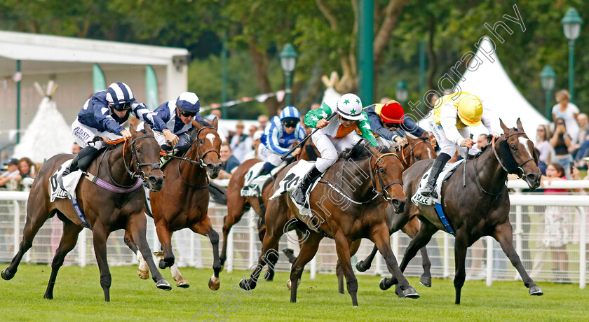 La-Samana-0005 
 LA SAMANA (right, Maxime Guyon) beats SHAMROCK BREEZE (centre) and MAW LAM (left) in The Prix de la Vallee d'Auge
Deauville 3 Aug 2024 - Pic Steven Cargill / Racingfotos.com