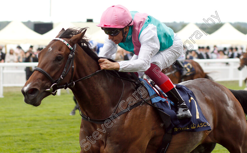 Calyx-0005 
 CALYX (Frankie Dettori) wins The Coventry Stakes
Royal Ascot 19 Jun 2018 - Pic Steven Cargill / Racingfotos.com