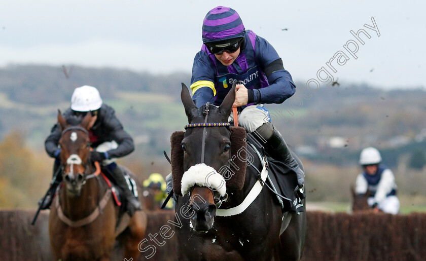 Abuffalosoldier-0004 
 ABUFFALOSOLDIER (Sean Bowen) wins The Holland Cooper Handicap Chase
Cheltenham 17 Nov 2024 - Pic Steven Cargill / racingfotos.com