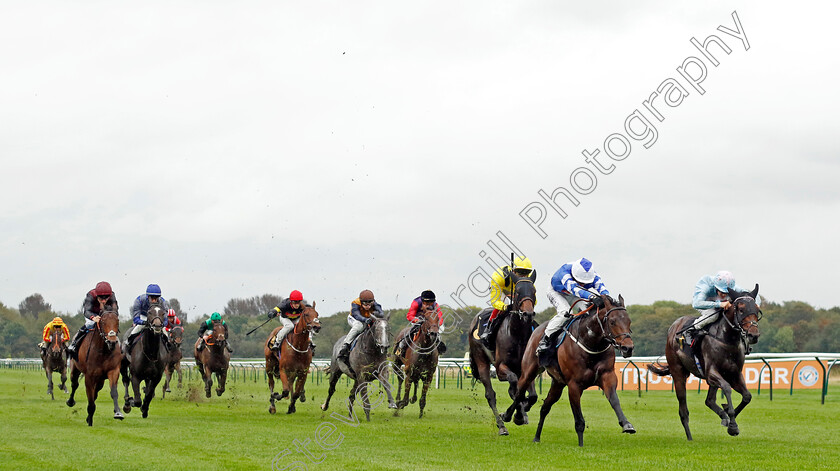 World-Of-Darcy-0005 
 WORLD OF DARCY (Rossa Ryan) beats GLOBAL SKIES (right) in The Trustatrader Apply Today EBF Novice Stakes
Nottingham 11 Oct 2023 - Pic Steven Cargill / Racingfotos.com