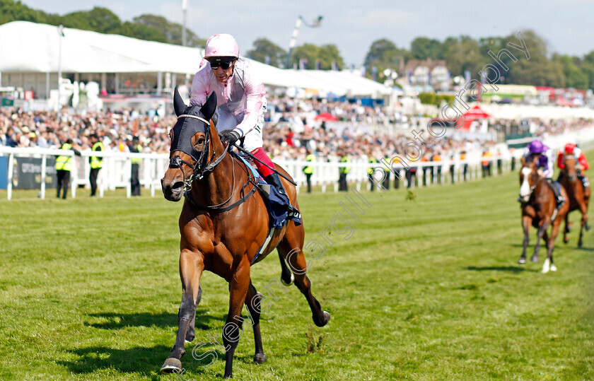 Emily-Upjohn-0001 
 EMILY UPJOHN (Frankie Dettori) wins The Dahlbury Coronation Cup
Epsom 2 Jun 2023 - Pic Steven Cargill / Racingfotos.com