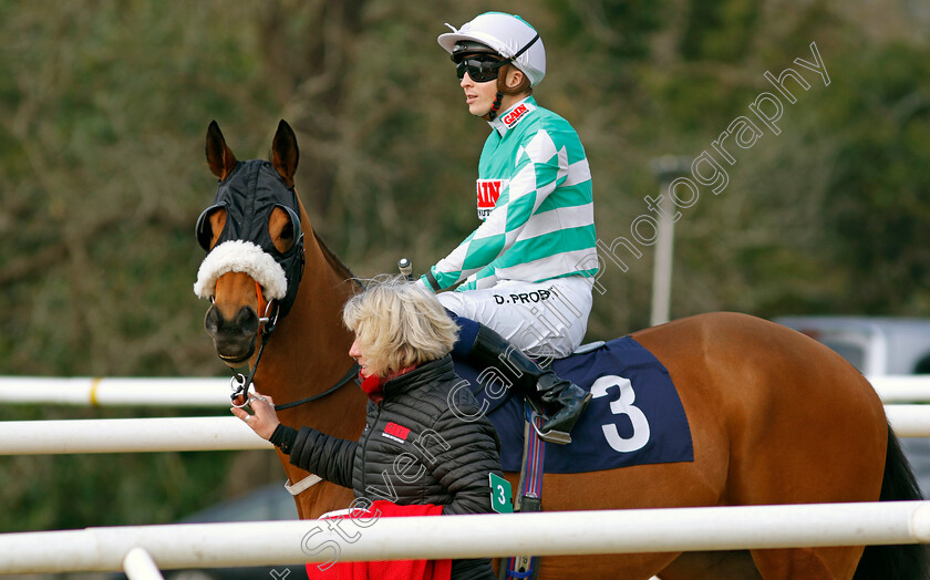 Muscika-0001 
 MUSCIKA (David Probert)
Lingfield 7 Mar 2024 - Pic Steven Cargill / Racingfotos.com